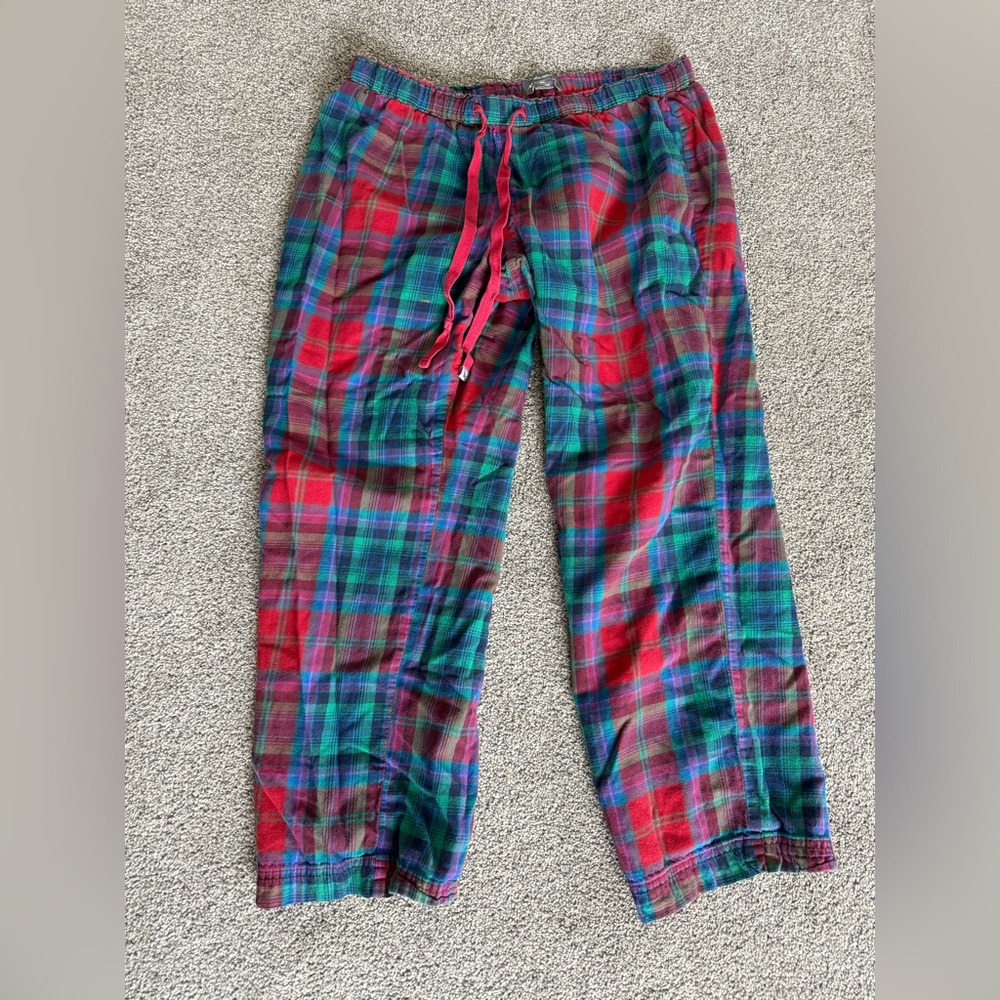 Eddie Bauer Women’s Flannel Plaid Pajama Bottom in Petite Medium Red/Green/Blue